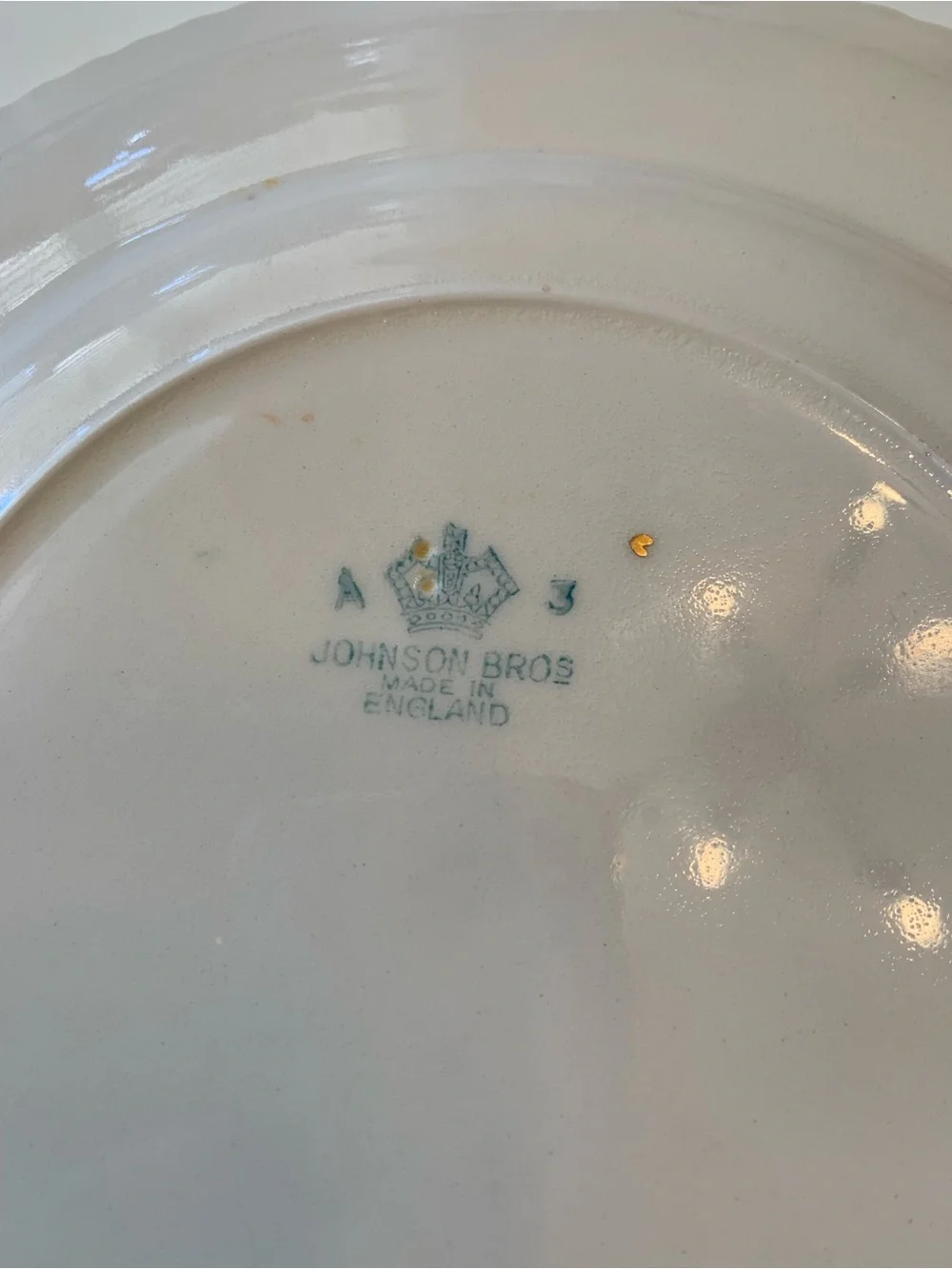 Johnson Bros Classic Floral Pink Carnation Dinner Plate with Rope-Edge Trim